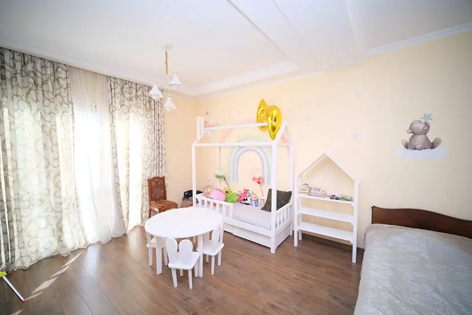 Life in Didi Dighomi | Private house with a swimming pool - Image 11
