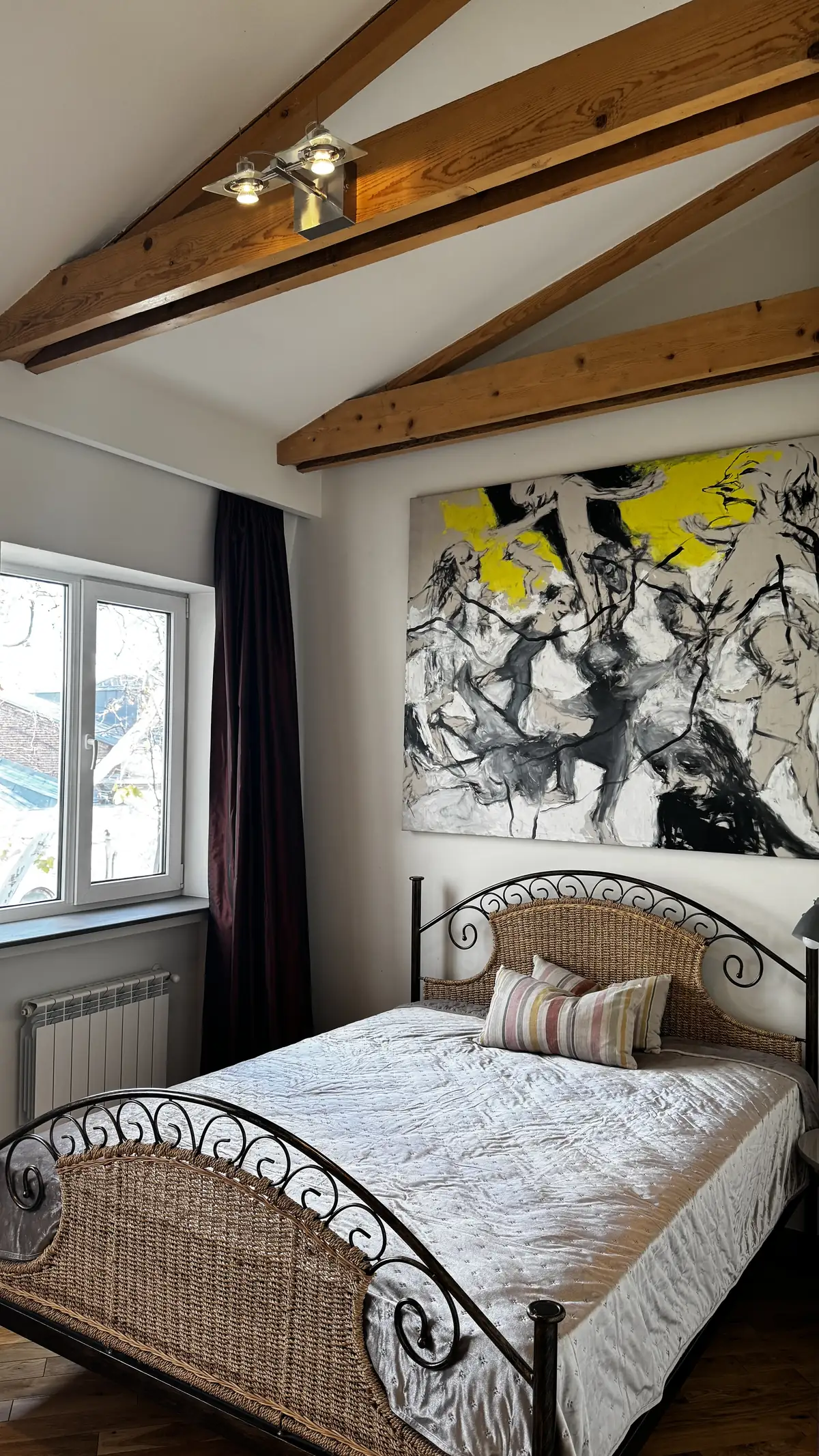 Life in Sololaki | Unique residence in the city center - Image 3